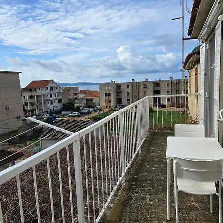 Apartment Rovinjez